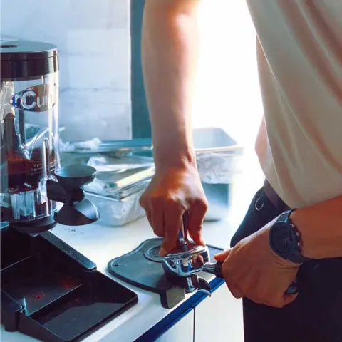 Lớp crema trong ly espresso và những điều chưa biết
